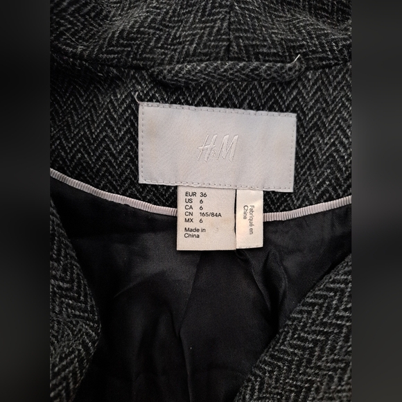 H&M Women's Blazer Size 6 - Picture 3 of 5